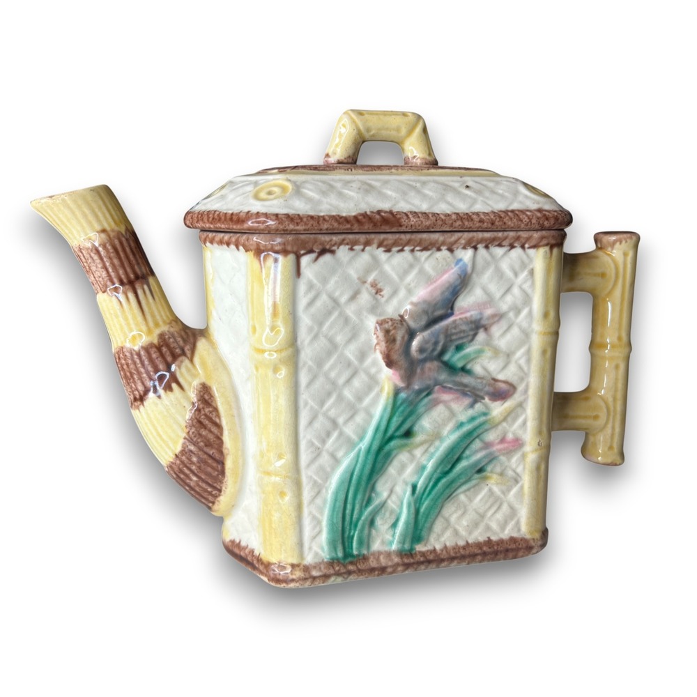 Antique Majolica Teapot Bird Iris Bamboo Floral‎ Motif Basketweave Glaze 19th C